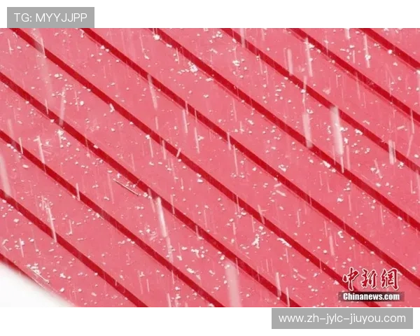 新疆主场设施受大雨考验天花板漏水事件引发比赛中断风波